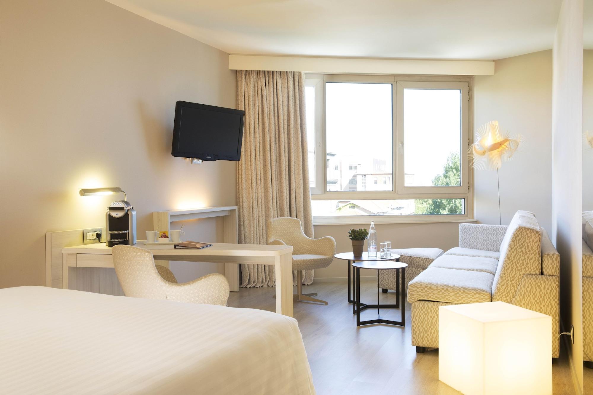 Oceania Clermont Ferrand Hotel Luaran gambar