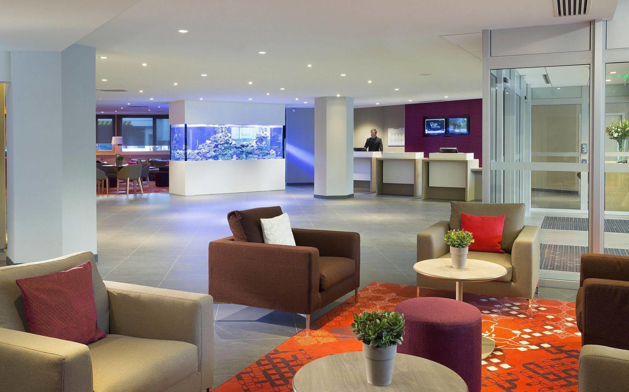 Oceania Clermont Ferrand Hotel Luaran gambar