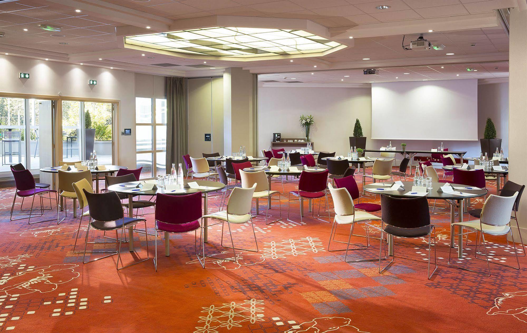 Oceania Clermont Ferrand Hotel Luaran gambar