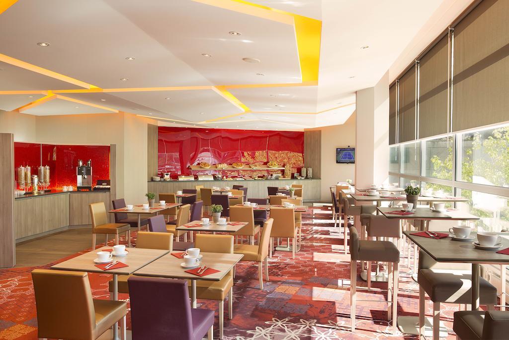 Oceania Clermont Ferrand Hotel Luaran gambar